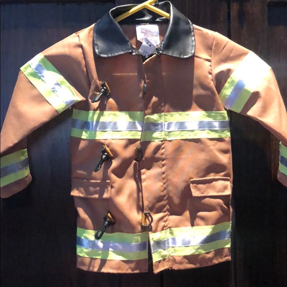 Halloween fireman costume with helmet